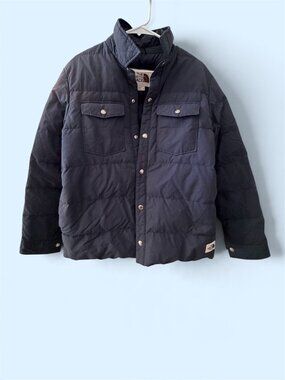 The North Face Men's M Navy Quilted Snap Front Puffer Jacket